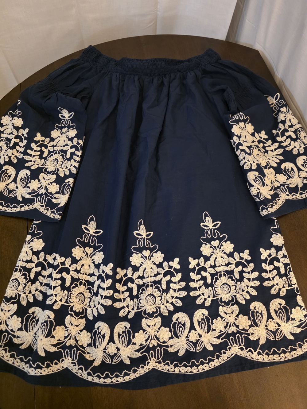 Kori Off Soulder Boho Navy Dress with White Floral Scalloped Embroidery Sz S